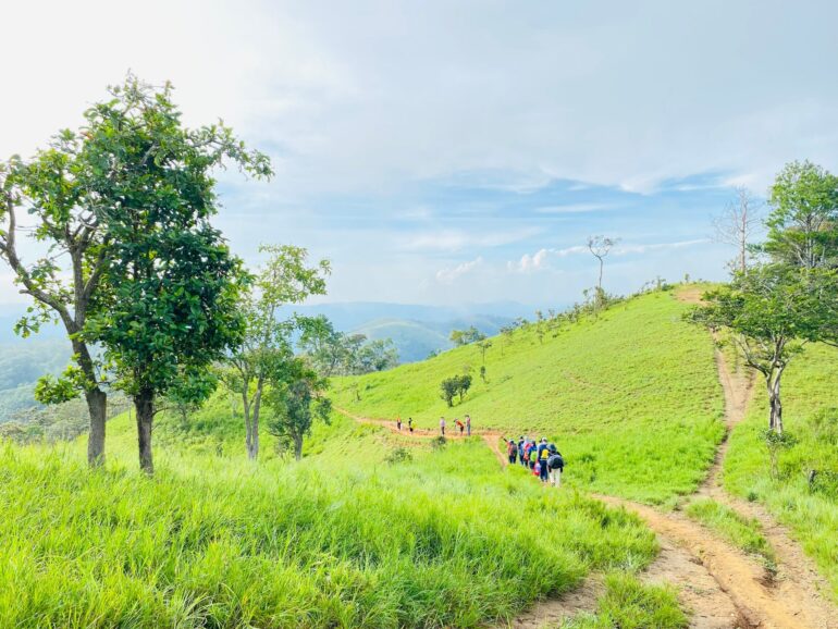 Trekking Tà Năng Phan Dũng