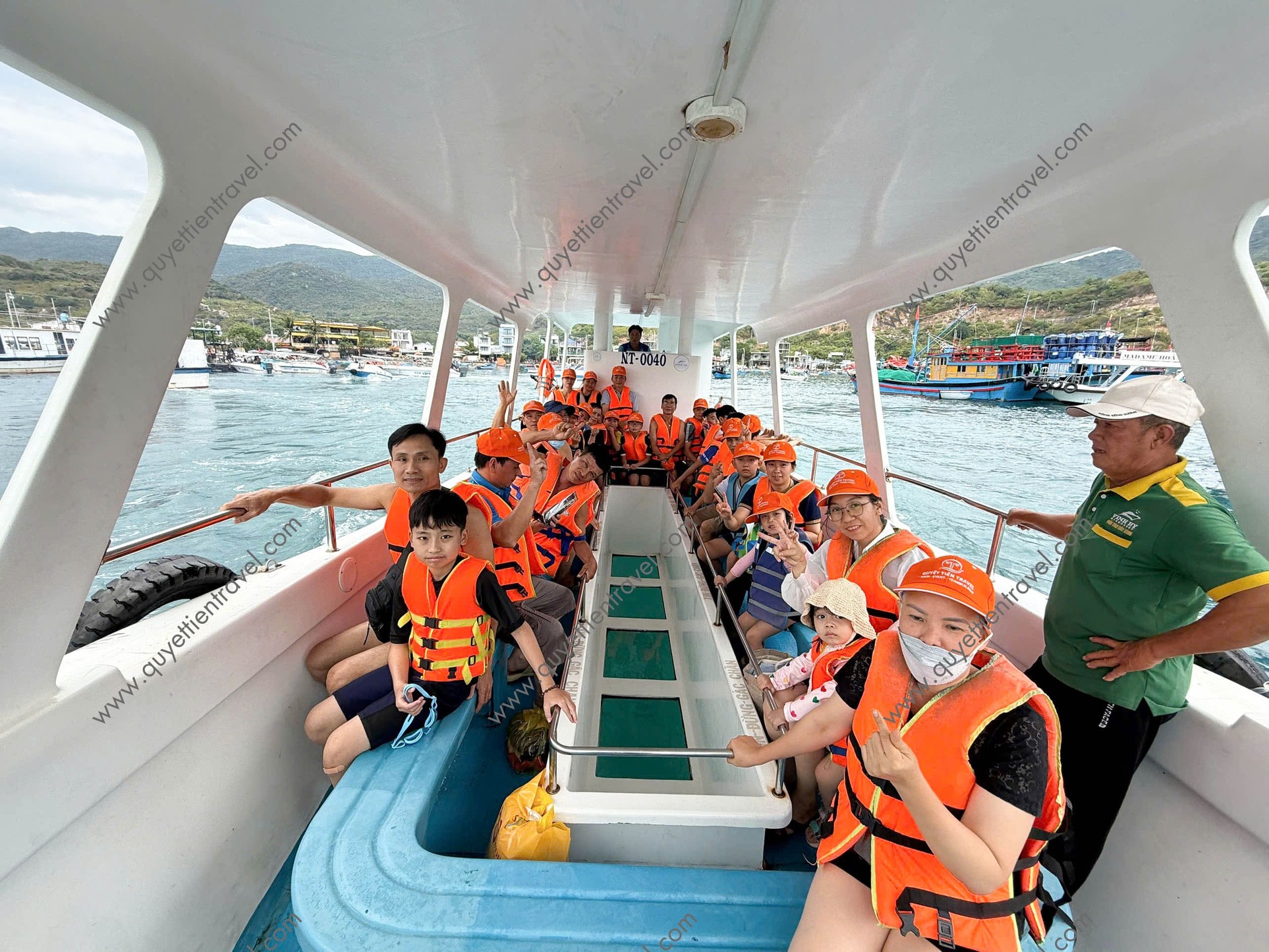 BV YHCT BẢO LỘC - TOUR DU LỊCH NINH CHỮ 2025 10 z6615923988375 0e11af95c4d202afc56bf9869cf33b52