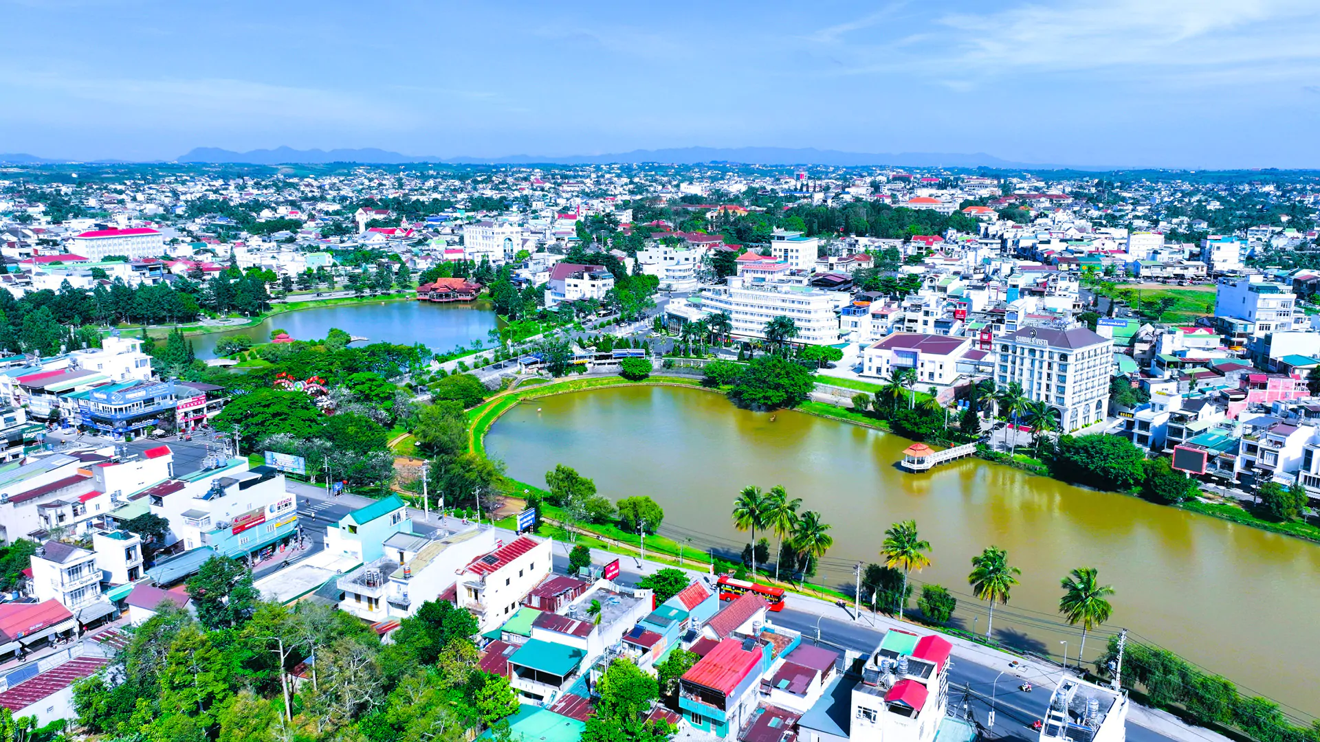 Kinh Nghiệm Du Lịch Bảo Lộc Tự Túc & Theo Tour Cho Người Đi Lần Đầu #1 1 bảo lộc toàn cảnh